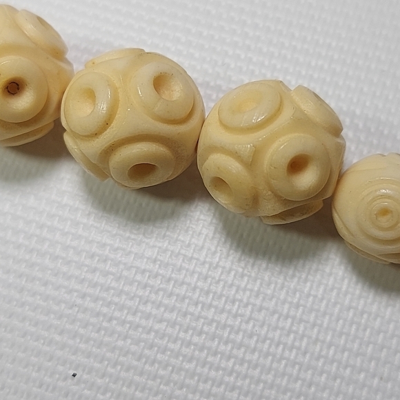 Vegetable Ivory Hand Carved Tagua Nut Beaded Necklace - Picture 3 of 6